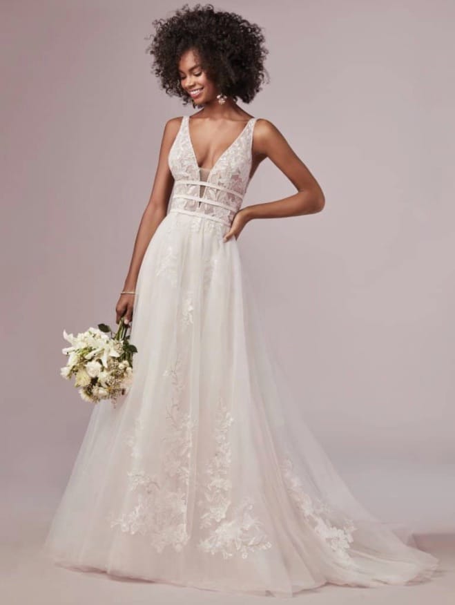 Classy wedding dress Rebecca Ingram White Regular Long V-neck New (Un-Altered) Tulle Size 36